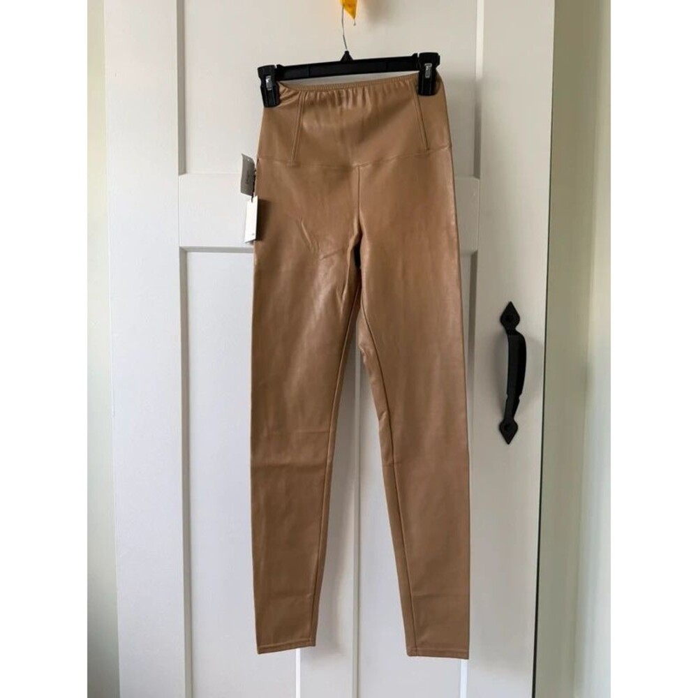 Wilfred Free Faux Leather Leggings